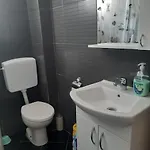 Raft Neretva 旅馆 科尼茨